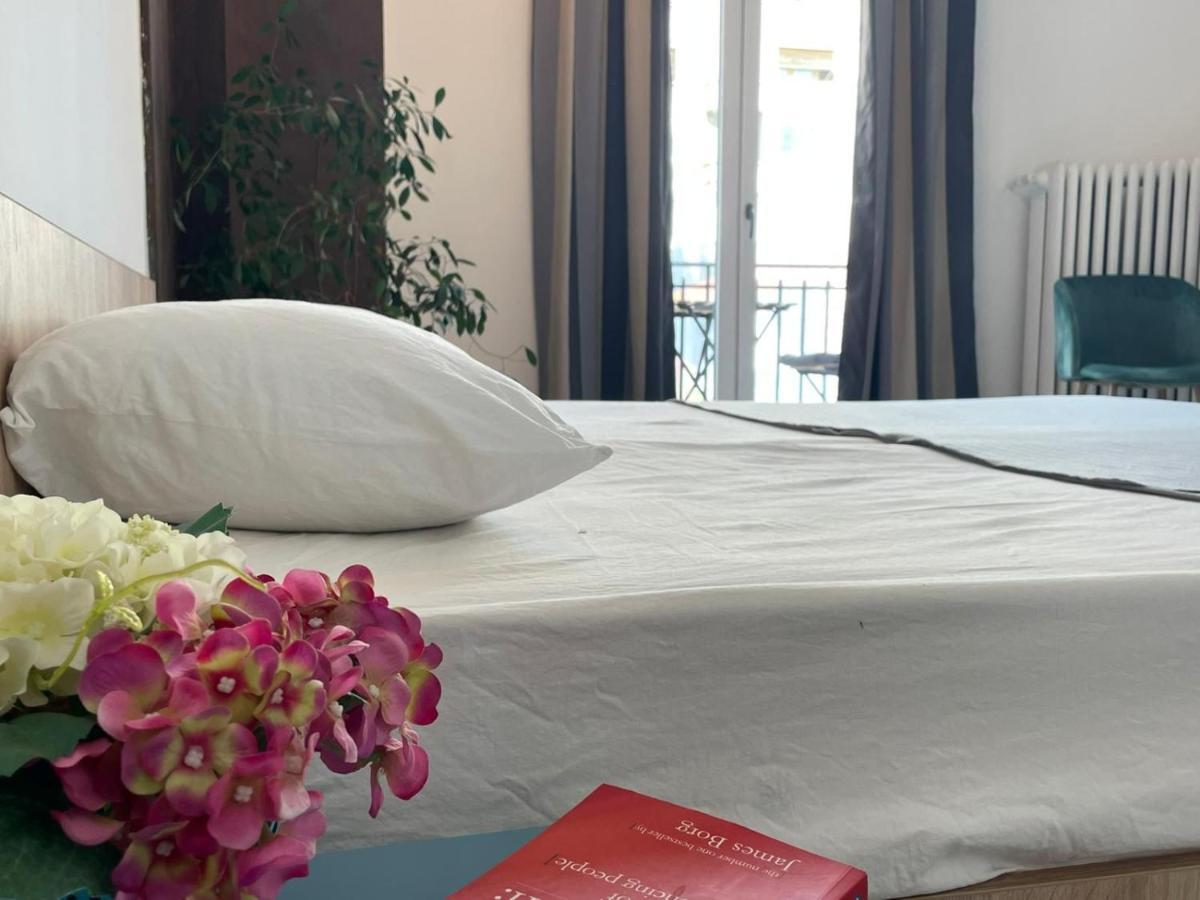 Outstanding 3Br Ultracentral Cityview Balcony Aaa Daire Bükreş Dış mekan fotoğraf